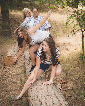 Family & Group Portraits