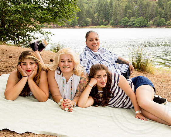 Family & Group Portraits
